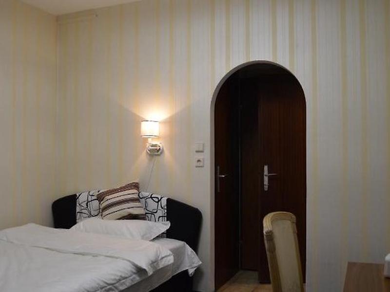 90AB8CAD7A177C9FAE190F0DA4CF4BE6