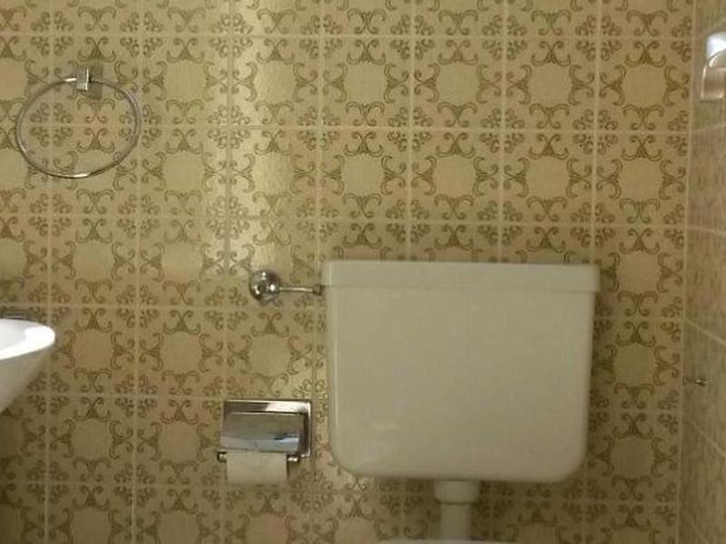 2C52AE4ECF7213F604DB17E73DB31DCC