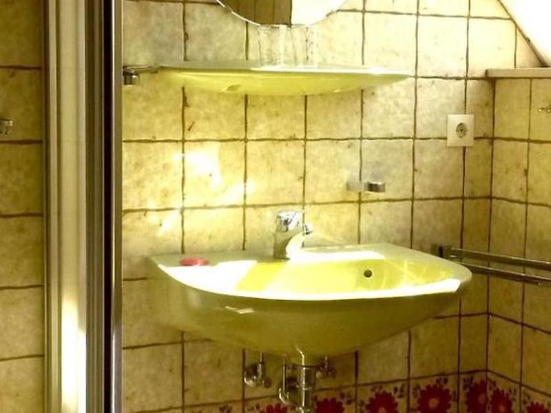 528A50CDDFF14FFA5288D578CF791423