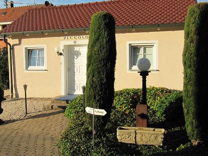 483289181D19E703E8E40DF6E0EA15F0