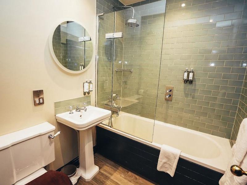 1D5B1D5E6F0BC4557713A9BD034508D7