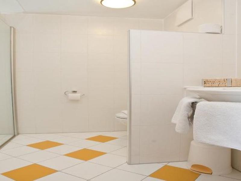 35737F56C473F36443C7FFE6D8413A28