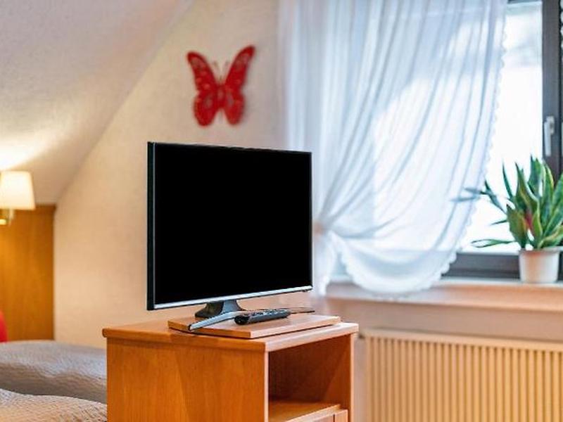 899553EFA718400C01BD3D58D626689A