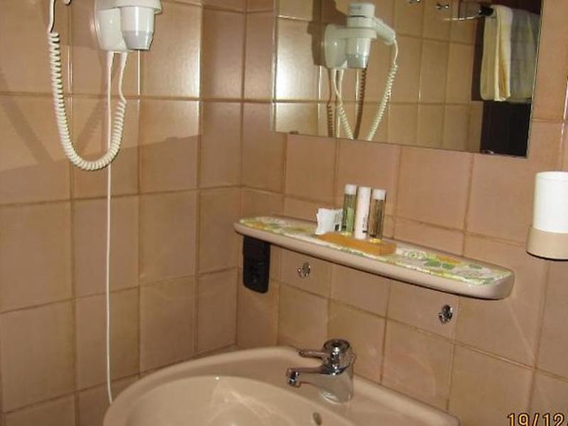 DE3996817E65B25BB4A919EC03D5A1B5