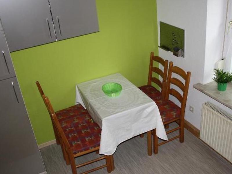 E82294894454ED8C0A53913E332B2A95