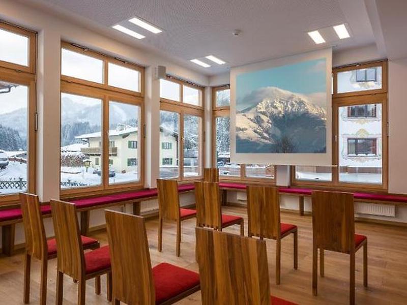 D5B34750A7FAA9634F3579A3079A9C59