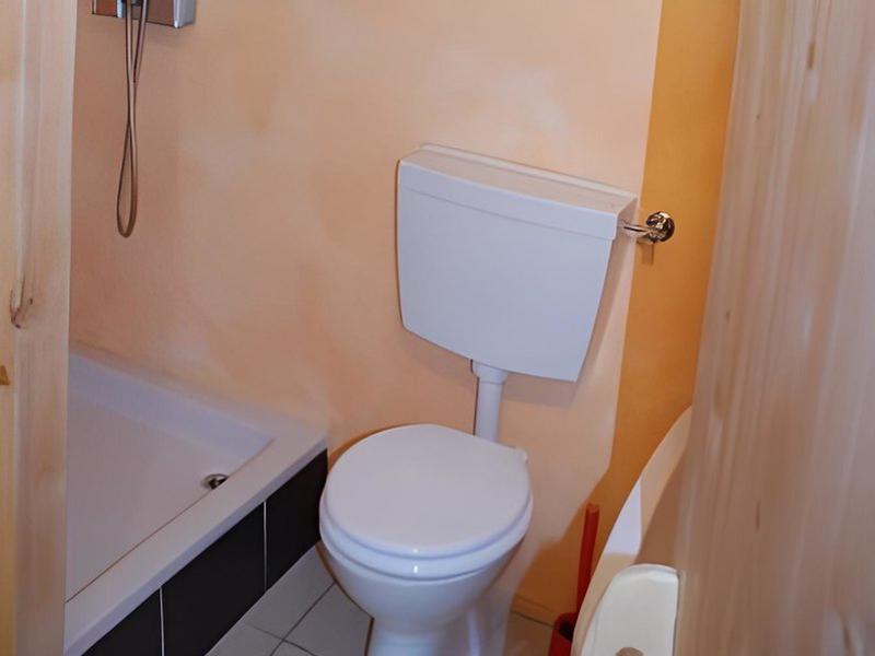 4E018191EC578A841D7AD5E471528DF4