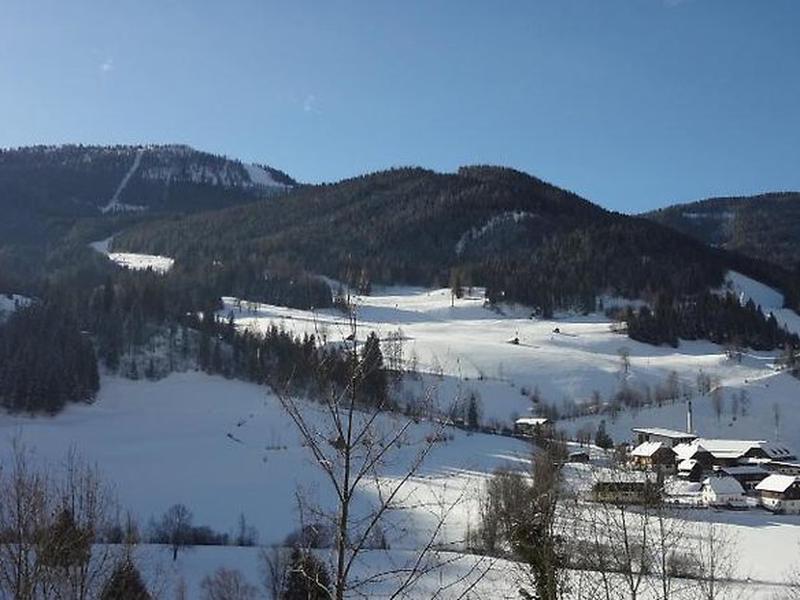 E66CA8D606C7709C9CCDD13DC9F17FBE