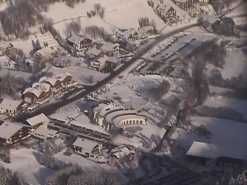 3EB8B1F2AEA732CCE818EC152B51F4D7