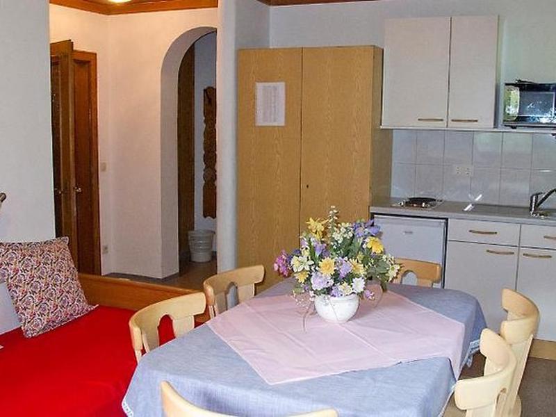 1B9DB69E6DE2857AE528237CFF13AA94