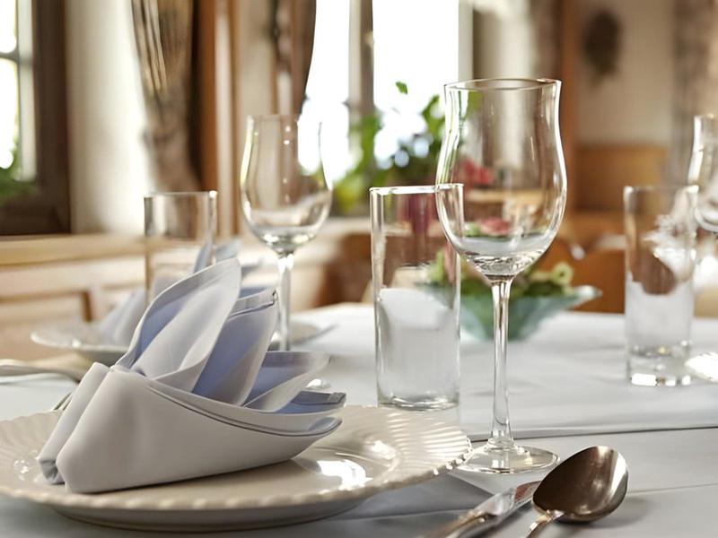 9839643E169068EE02F729CC8E717049