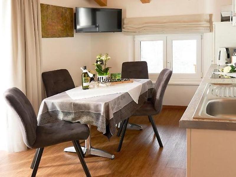 B9D6265557E68DEFA57E2CC0B4215997