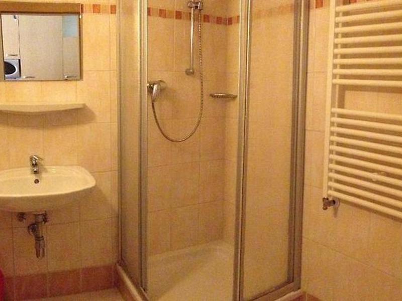 557816024D28E5D30469EA42D5C1CF4F