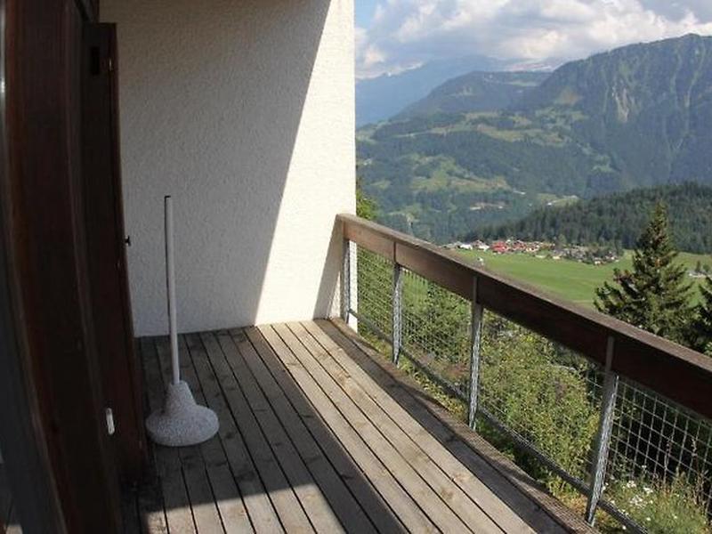 94CB96D80A9A3D2A1CD03D72DC03B4A6