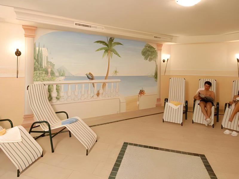 E04678CE7B86568ED36175FA7C48F563