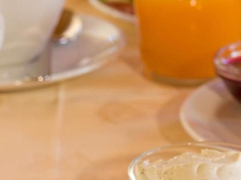 6E24498F42F1E43456021C3C2F313C17