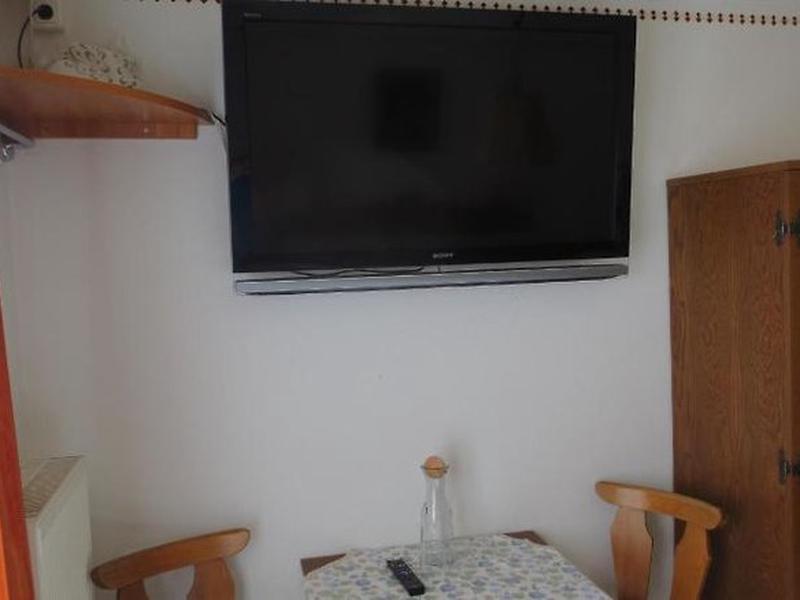 3F2D3D3D8C092E35EAB96898C96B914D