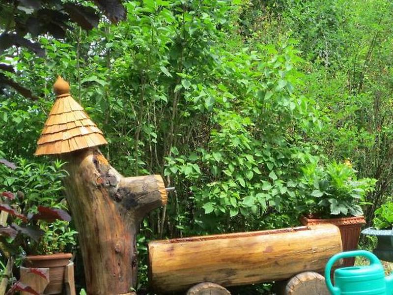 B72BD8CE1C41B081A5F8A15A227BDE79