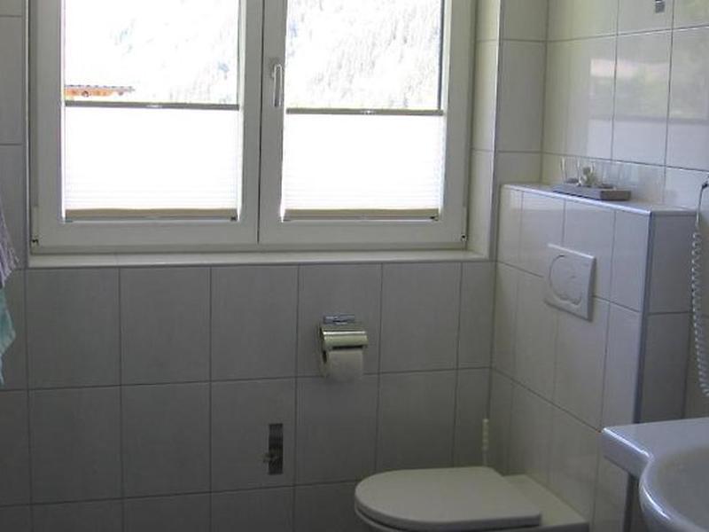 68A17F0BCC78FA2EAA87B72EBBB4763F