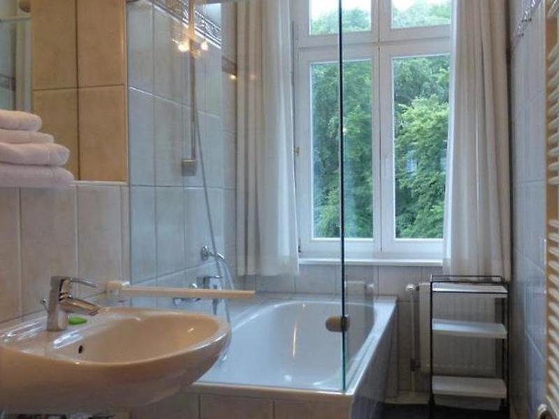 6DCAEFC0912FFF10DA2E36534CB91B4A