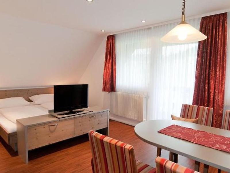 8449DD7B3F906FA55420D9ADC6547A88