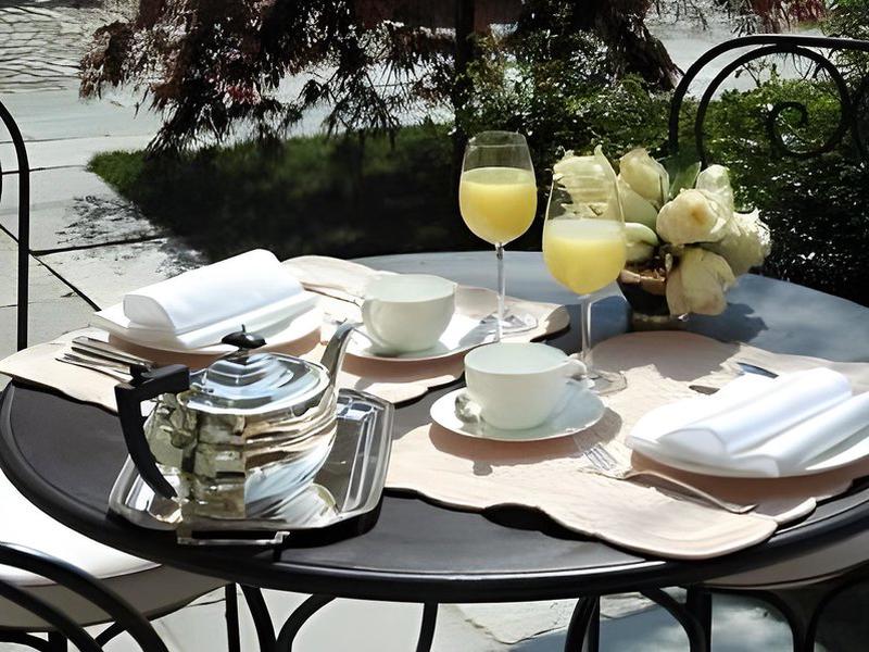 1115DC49C2221B608764C61067756F74