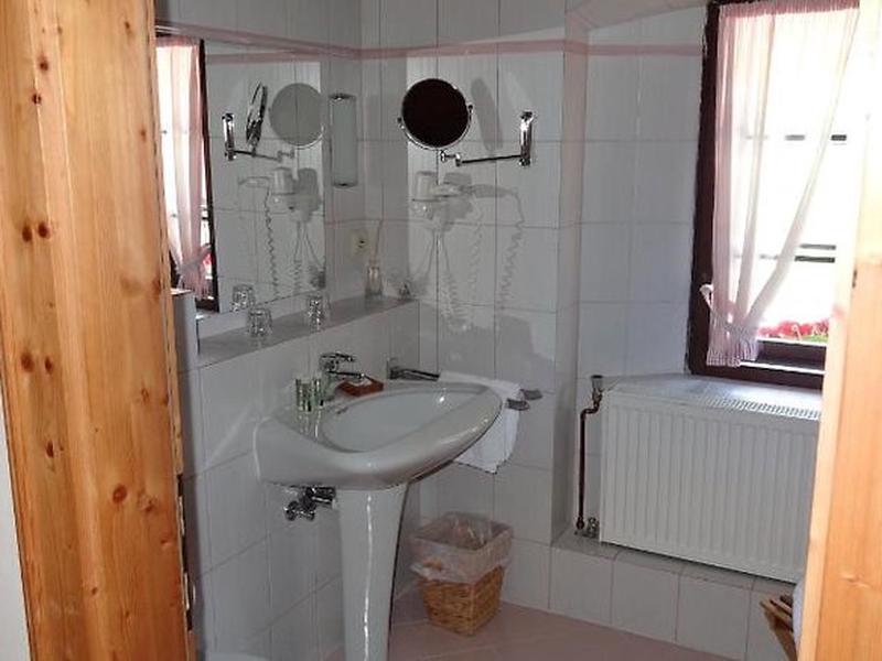 6DCD5B7E760B1E8214D5274C88C1C2DB