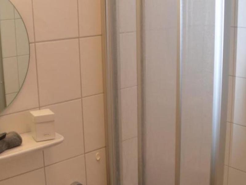 410DD64F1D5D6494B995592D98E18D3A