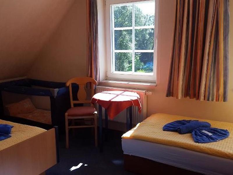 910A45A7FFBF6301432E1F354B87C448