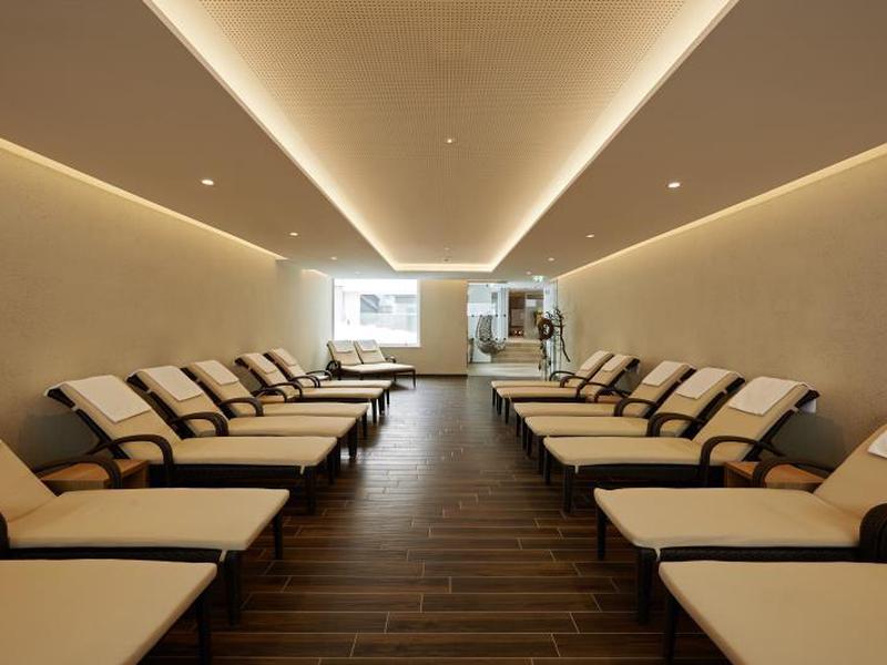 3EDC25E184BBA0087DC689519A6A5F0C