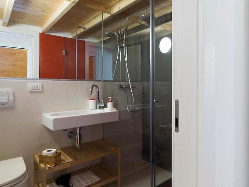 A5904DFF656B1D73F3E9C23547A8231D