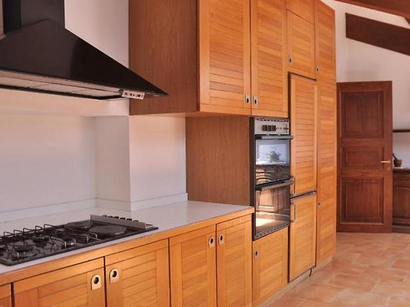 225795AA64DD4F7369397B868B094CE7