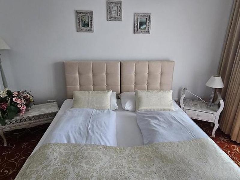 04FF2E0D3412E18937F85B622E0F2BF2