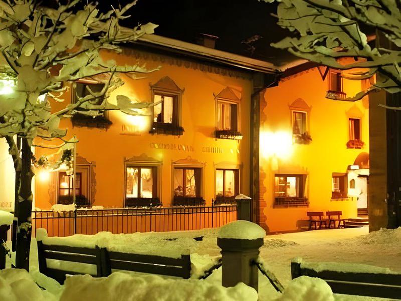 FC1954330BCD8FDFDDB21ACDDEA4F96A