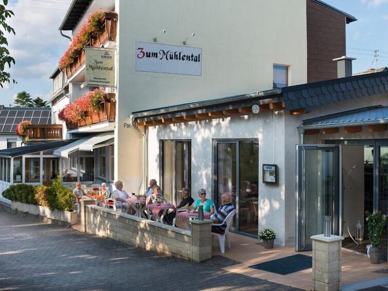 35852E3C49BA73CBFC58DC556A6DCB92