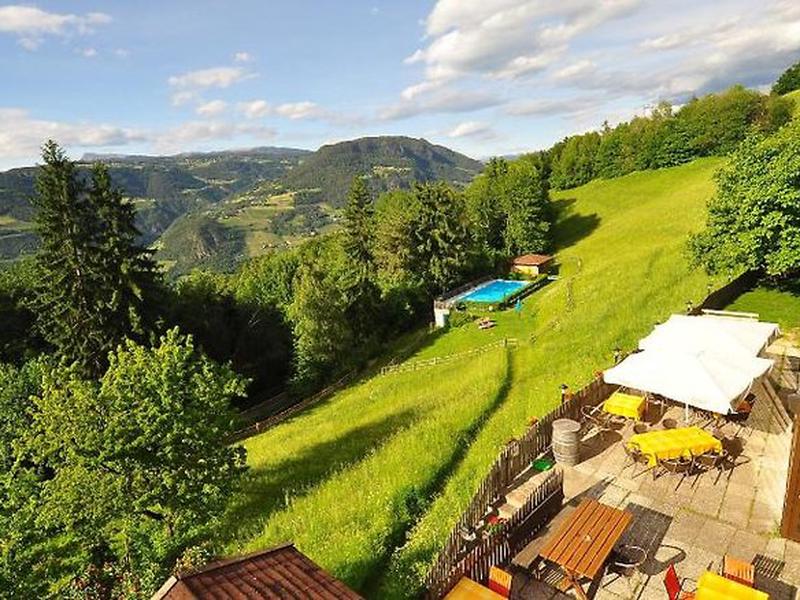 153E83651213F845E7975497D2A4A514