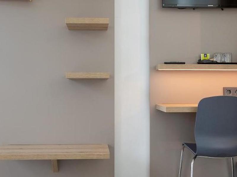 DB91CDDEA27F06E3D3005FAA9D9DFB55