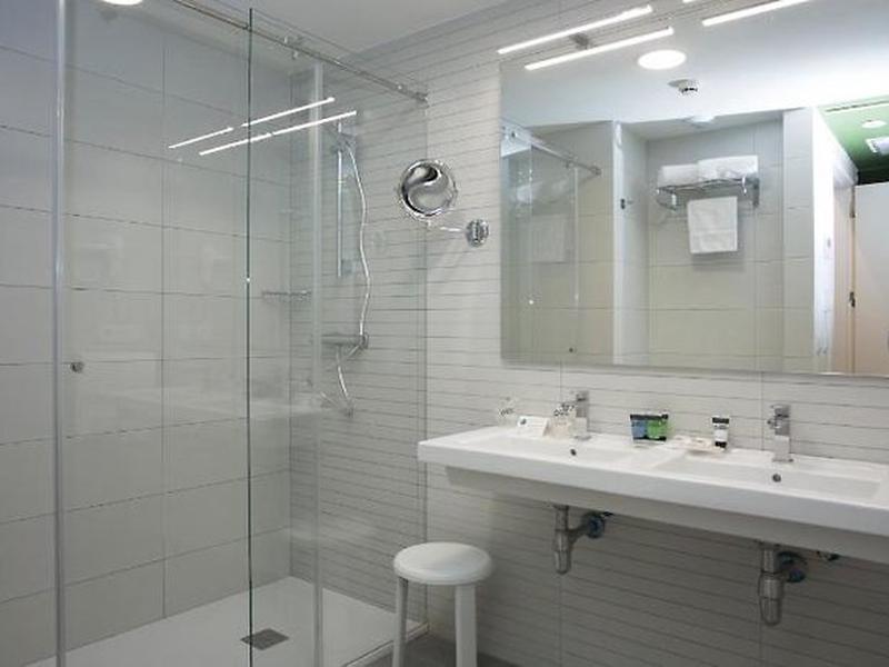 E49C1384604E77A77B6908B617D19FBB