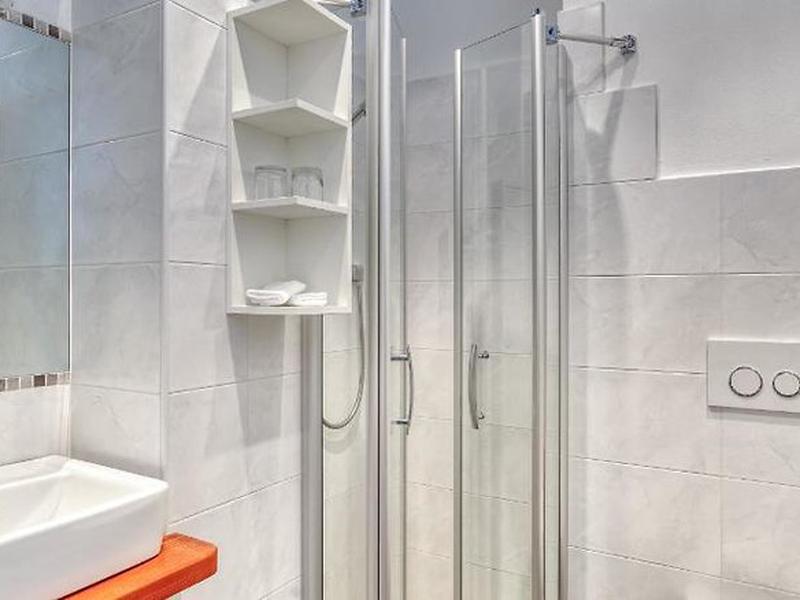 6D052895F3C5B2DB4281C08618A5D90F