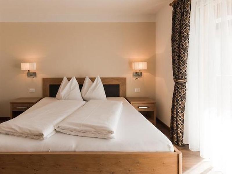 98A4024B9E6600F4D3B982D8B1A869C6