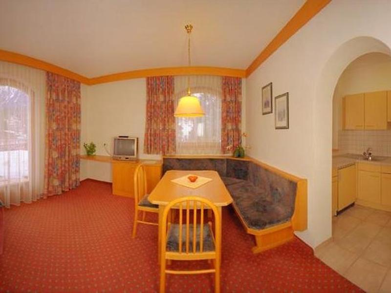 C31FC5ECA0E13B00AC1FD0BD72398A11