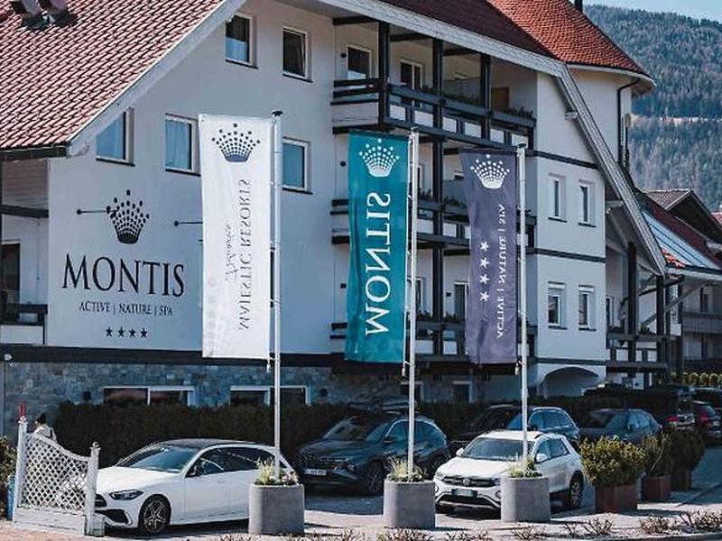 9AE1599B209981BA43A43D2396EB0B53