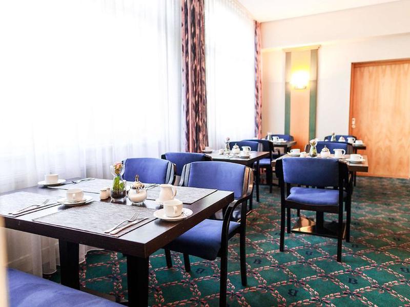 6DD9CEE8D6D5FB76EC53047F390E12A4