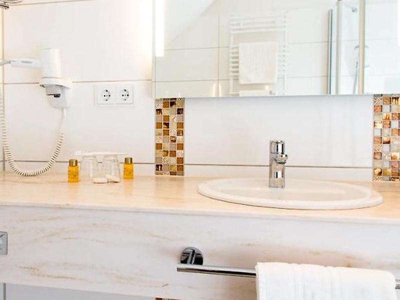 6D276C04FB956CCD256984EC4C1BB0E0