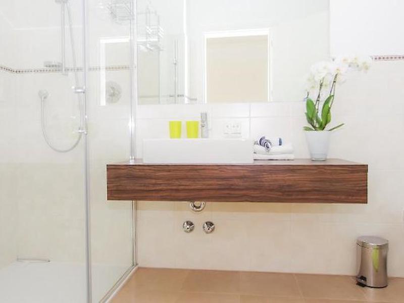 803A1E12154B386989F0E29B06D0BE86