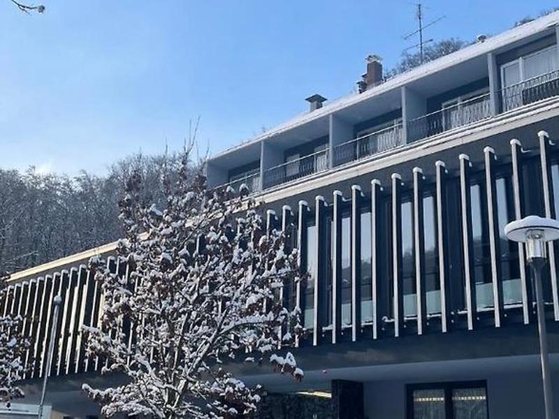 52CB25C3BFCF7721DA4359F70B4DEFB7