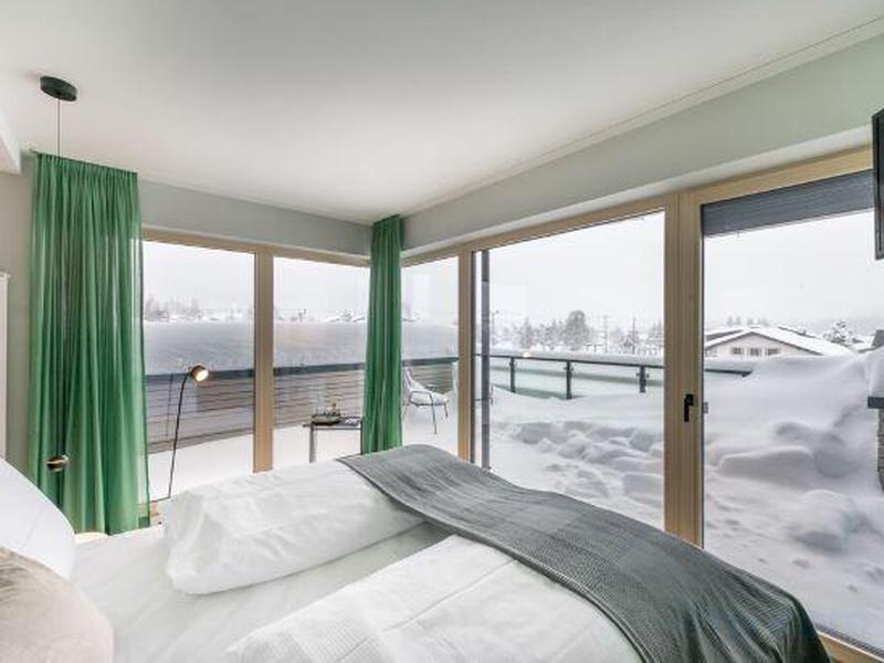 C1B8CDDE61A20252B7C3FF76F5BA35A8