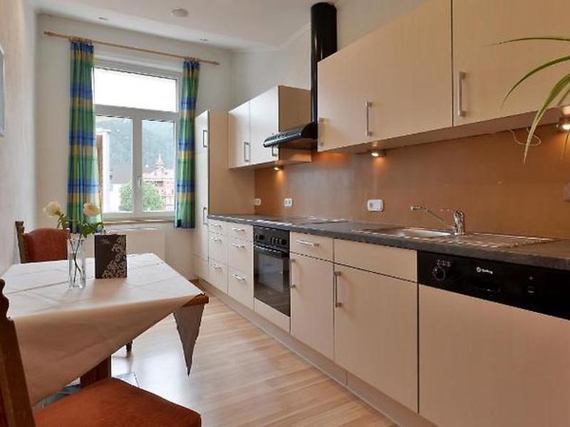 275A8069906C3DA701682A57A74EA74F