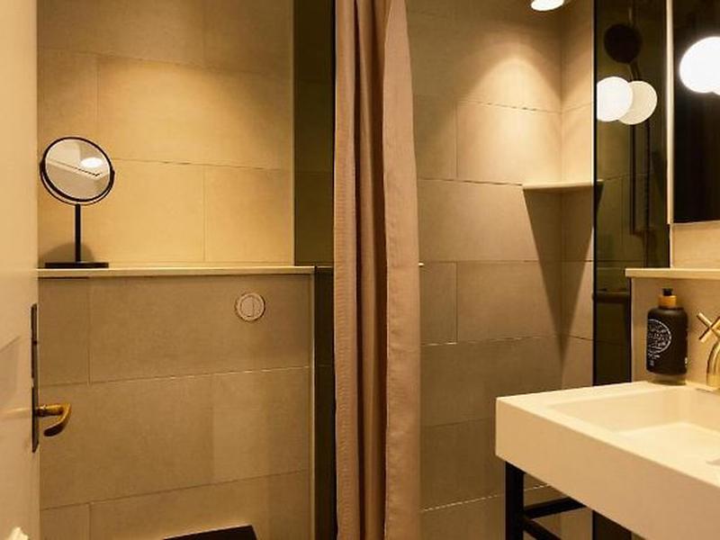 431F3D0901D13917ED712F86E1F5A58F