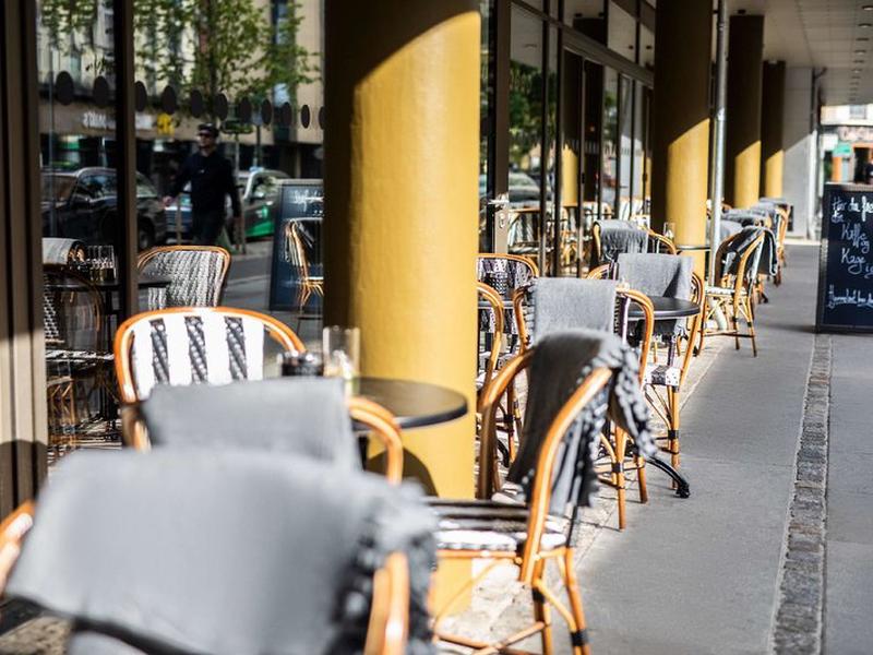 6075EB2A98ACB17DC1433AF97962C30E